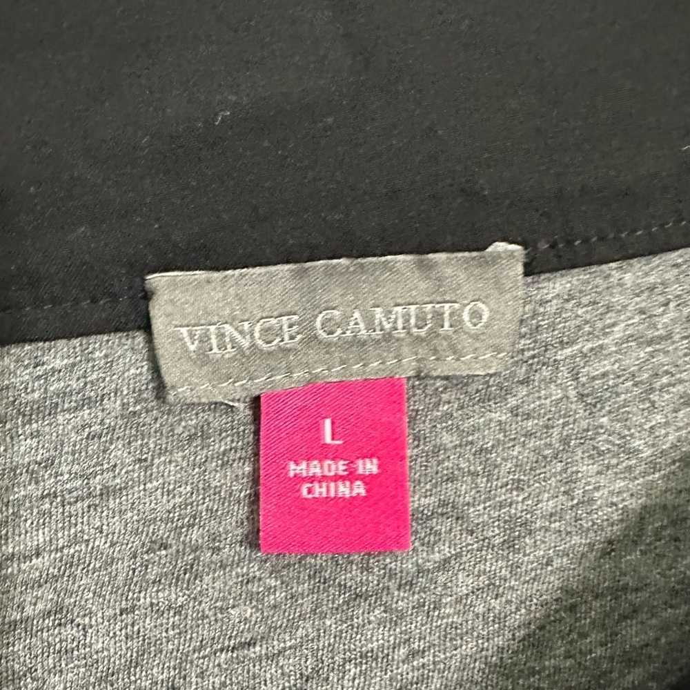 Vince Camuto Boxy Gray and Black Cap Sleeve Blouse Size L - Picture 9 of 11